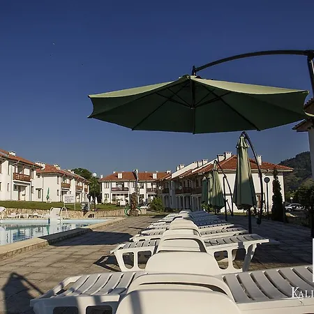 Ваканционно селище комплекс калина